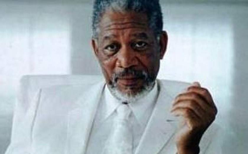 Morgan Freeman dá em cima de repórter após acusações de assédio