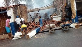 Incêndio destrói mercadinho no Litoral Sul de Alagoas