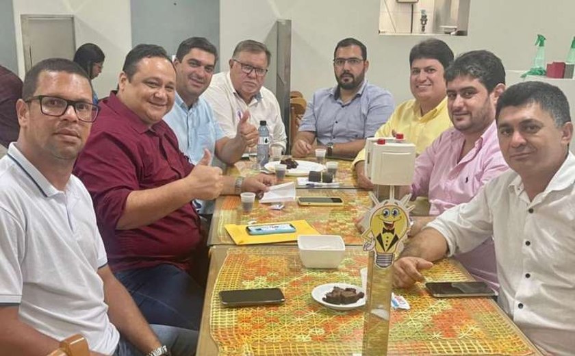 Com apoio do presidente da ALE, do Estado e do senador Renan, Uveal Mais Forte é formada