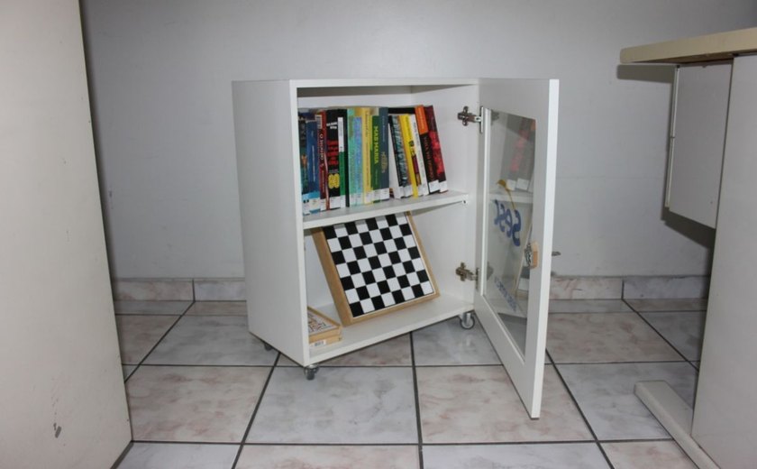 Biblioteca Ambulante estimula a leitura entre trabalhadores alagoanos