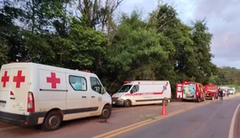 Sete pessoas morrem e 13 ficam feridas em acidente com ônibus da saúde