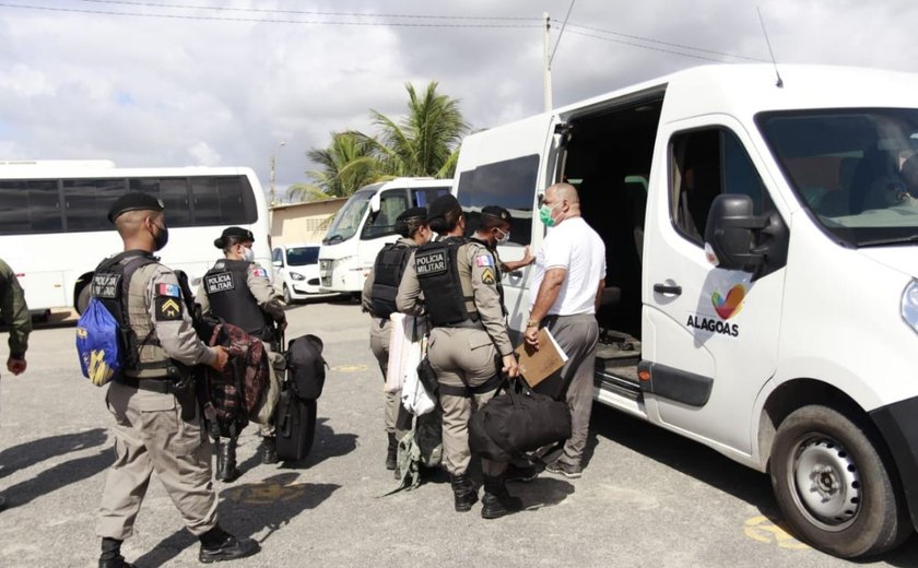 Militares embarcam para reforçar a segurança no interior de Alagoas