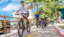 JHC inaugura ciclovia da Avenida Fernandes Lima e beneficia 300 mil pessoas