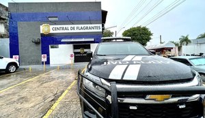 Jovem é autuado por tráfico de drogas na Pitanguinha