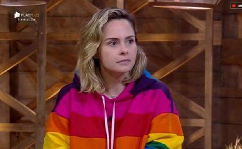 Ana Paula é eliminada e se manifesta contra Bolsonaro