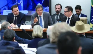 Haddad diz que Receita alcançará os 'verdadeiros ladrões da nação'