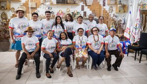 Artesãos de Maceió e filhos de Rás Gonguila se preparam para desfilar na Beija-Flor