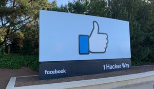 Empresas que usam botão 'Curtir' do Facebook respondem por dados de usuários