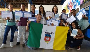 Premiados, alunos de Cacimbinhas são credenciados para feiras no Brasil e Exterior