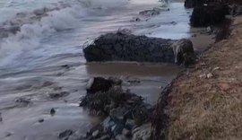 Praias brasileiras e alagoanas em risco com o avanço do mar