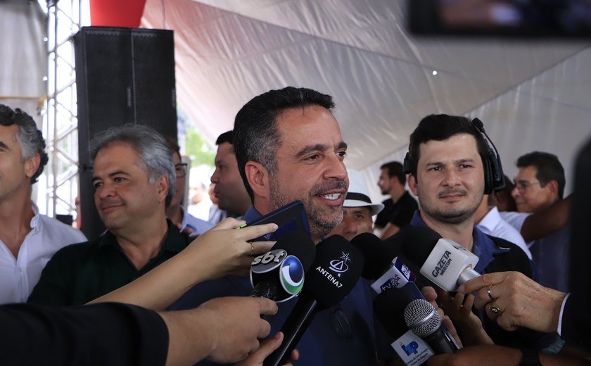 Dantas inaugura obras do Pró-Estrada no Distrito Industrial de Maceió