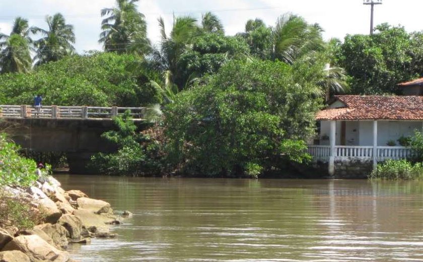 Entidades ambientais debatem possibilidades de recuperação do Rio Persinunga em Maragogi