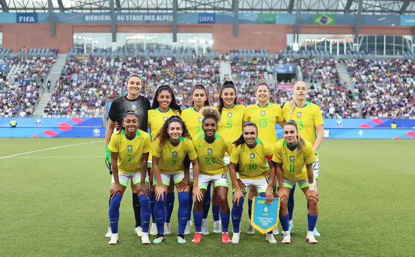 Seleção brasileira de futebol feminino estreia na Copa América