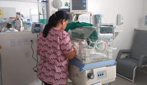 Exame de DNA confirma que homem é pai de bebê encontrado em saco de lixo