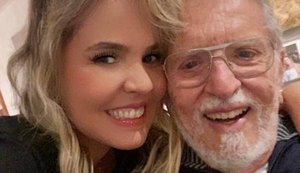Humorista Carlos Alberto de Nóbrega e esposa estão internados com covid-19