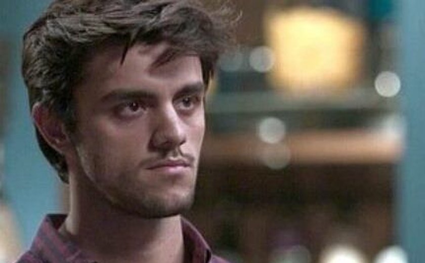 Jonatas entrega farsa de Sofia para Germano em ‘Totalmente Demais’