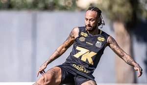 Neymar treina e Santos segue preparação para enfrentar o CRB