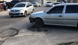 Em Maceió, chuvas causam transtornos e prejudicam serviços de tapa-buraco