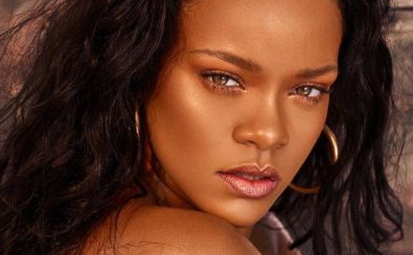 Rihanna aluga ilha britânica a R$ 100 mil por dia para gravar novo álbum