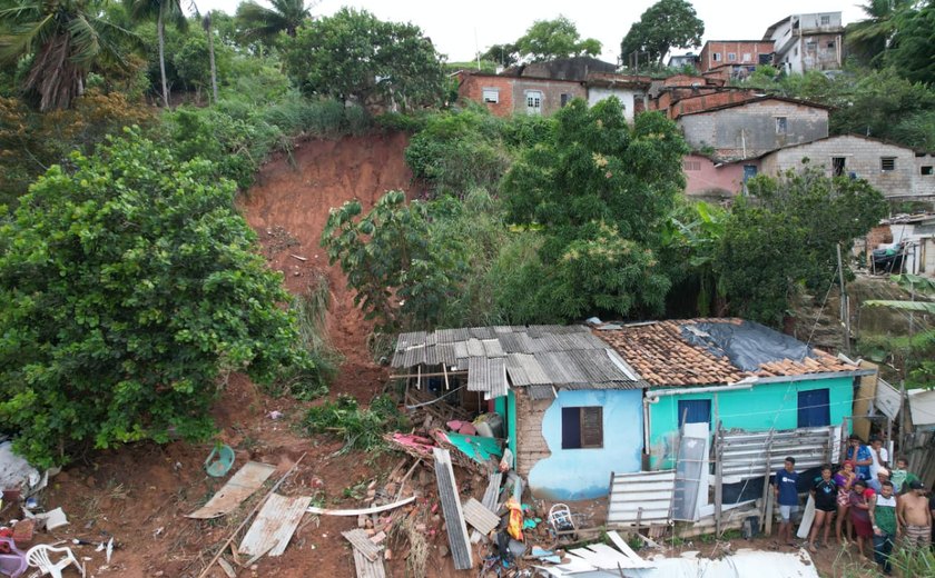 Defesa Civil de Maceió contabiliza 89 ocorrências devido o temporal