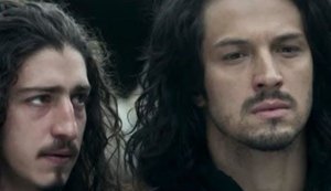 'Deus Salve o Rei': Afonso manda trancar Rodolfo em quarto e ex-rei se revolta