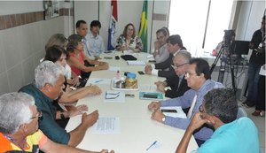 MP discute regularização do abastecimento do Hospital Hélvio Auto
