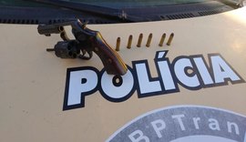 BPTran apreende revólver e prende jovem de 20 anos no bairro do São Jorge