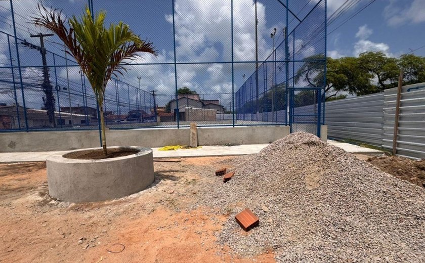 Moradores do Vergel são beneficiados com obras do Brota na Grota