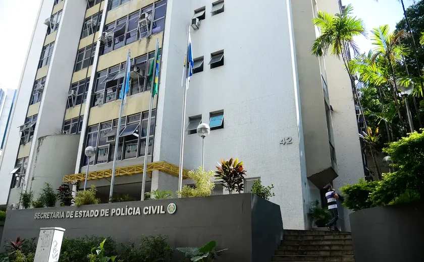 Polícia faz ação para prender 22 suspeitos de integrar facção