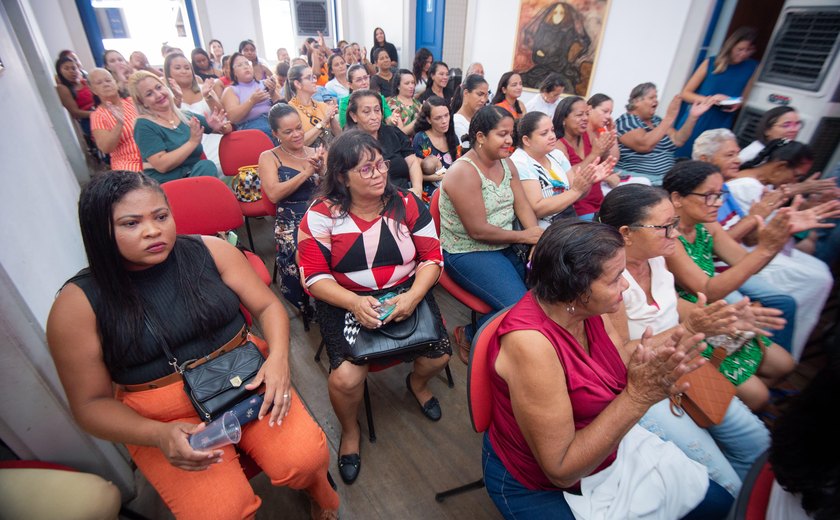 Projeto “Mulher se ama, mulher se cuida” reúne mulheres das Grotas de Maceió