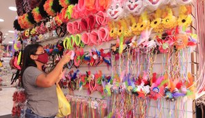 Vendas de adereços e produtos para o Carnaval são tímidas