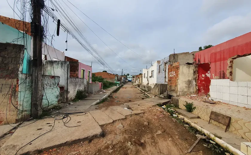 Ufal diz atuar em defesa de regiões afetadas