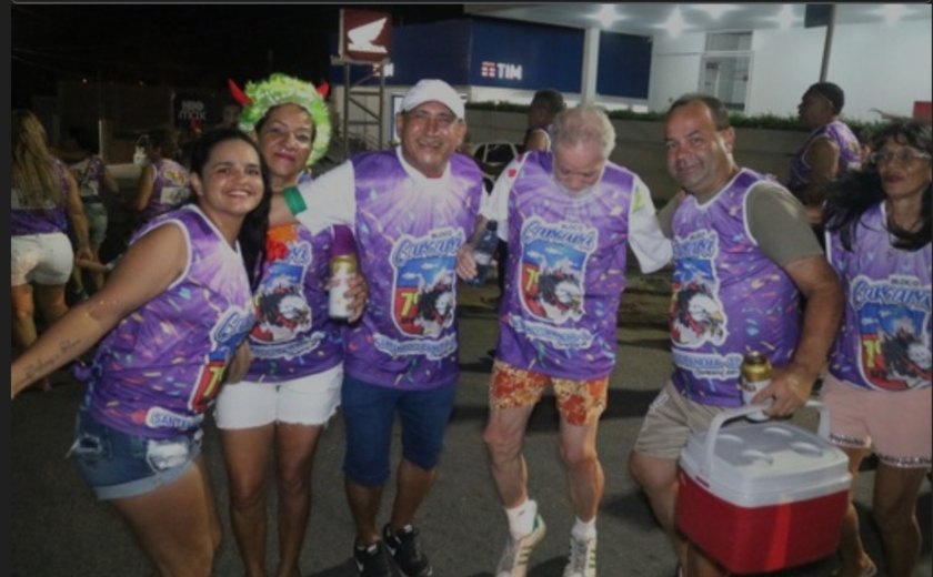 Bloco Carcará na Folia mantém tradição e abre Carnaval em Santana