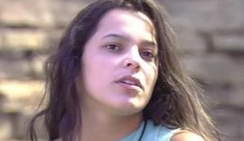 Emilly diz ter um fã clube e afirma: 'Sempre me senti sensacional'