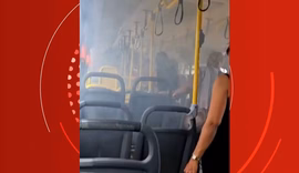 Celular pega fogo no bolso de passageira dentro de ônibus em Guarapari