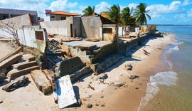 Especialista em proteção costeira afirma que problema do avanço da maré na Barra Nova precisa de solução urgente