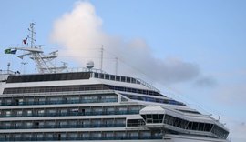 Cerca de 230 tripulantes deixam nesta terça o navio Costa Fascinosa em Santos