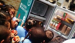 'Geladeira solidária' é roubada em Salvador menos de 24h após instalada