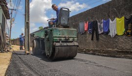 Oito grotas em Maceió recebem serviços de reformas de escadarias à reposição asfáltica