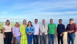 Fátima Canuto acompanha visita do governador Klever Loureiro em Pilar