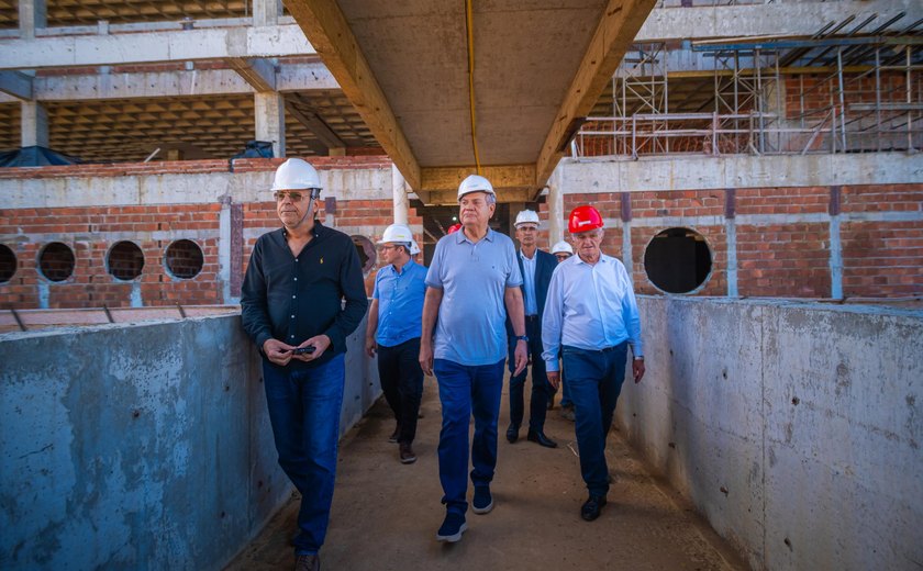 Lessa cumpre agenda em Arapiraca e destaca obras que reforçam saúde no Agreste