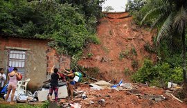 Temporal causa vários estragos e prejuízos em Maceió