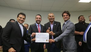 Bancada de Arapiraca na ALE fecha com Paulo Dantas