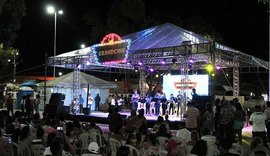 Coruripe tem abertura do Natal de Luz e apresentação do Espetáculo Encanta