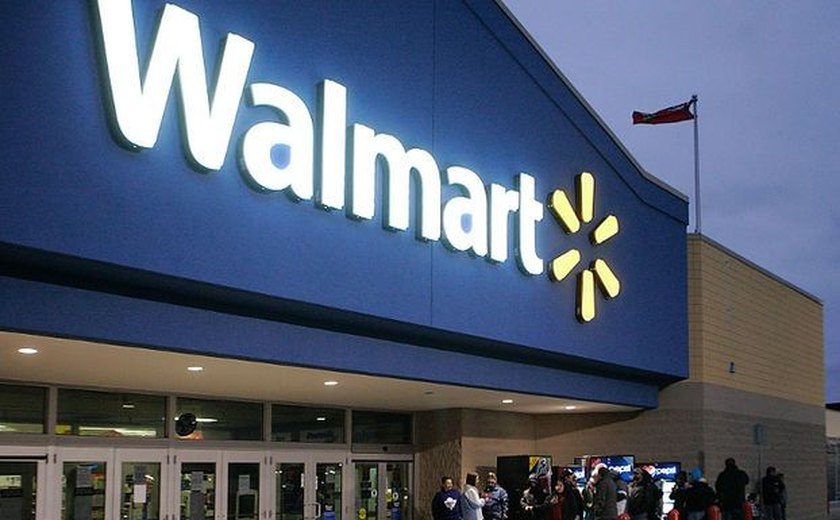 Ações do Walmart caem mais de 9% após lucro menor e desaceleração das vendas online