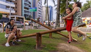 Orla marítima de Maceió ganha novo parque sustentável para crianças