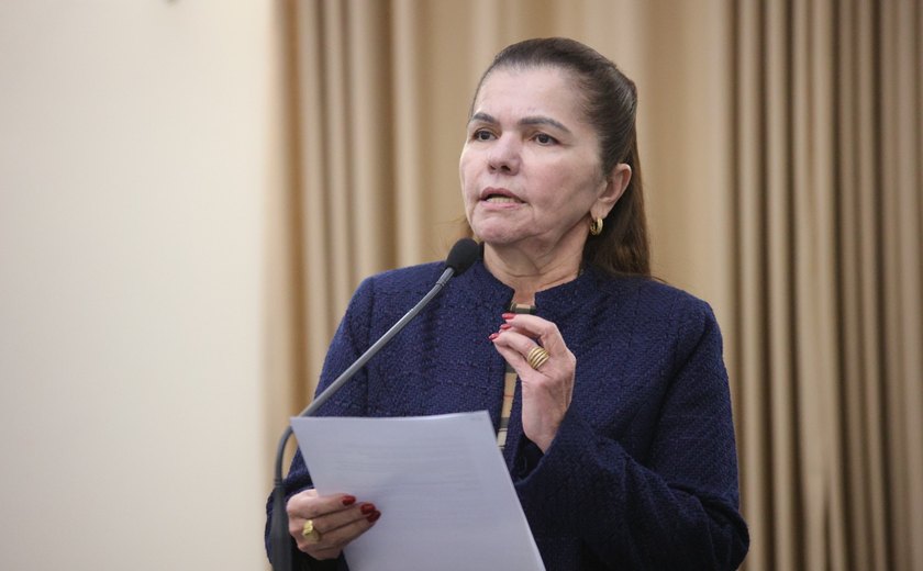 Ângela Garrote denuncia atraso de repasses e precariedade no Hospital Santa Rita