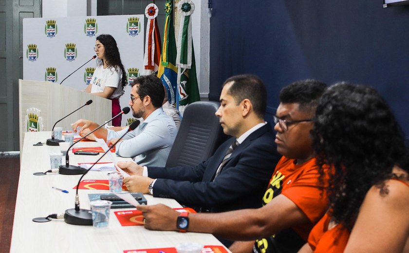 Câmara de Maceió discute situação dos entregadores por aplicativo