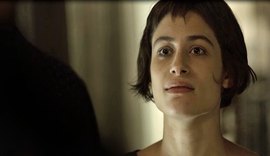 'Segundo Sol': Manuela escapa da morte e passa a trabalhar para o tráfico