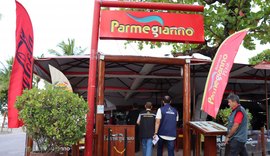 Convívio Social fiscaliza bares e restaurantes da orla marítima de Maceió